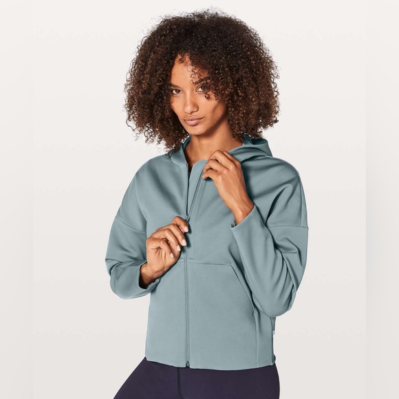 Lululemon✨Shaped Jacket•Air Warp Expression Graphic Hoodie•Sterling blue•NWOT• 6 - Picture 3 of 10